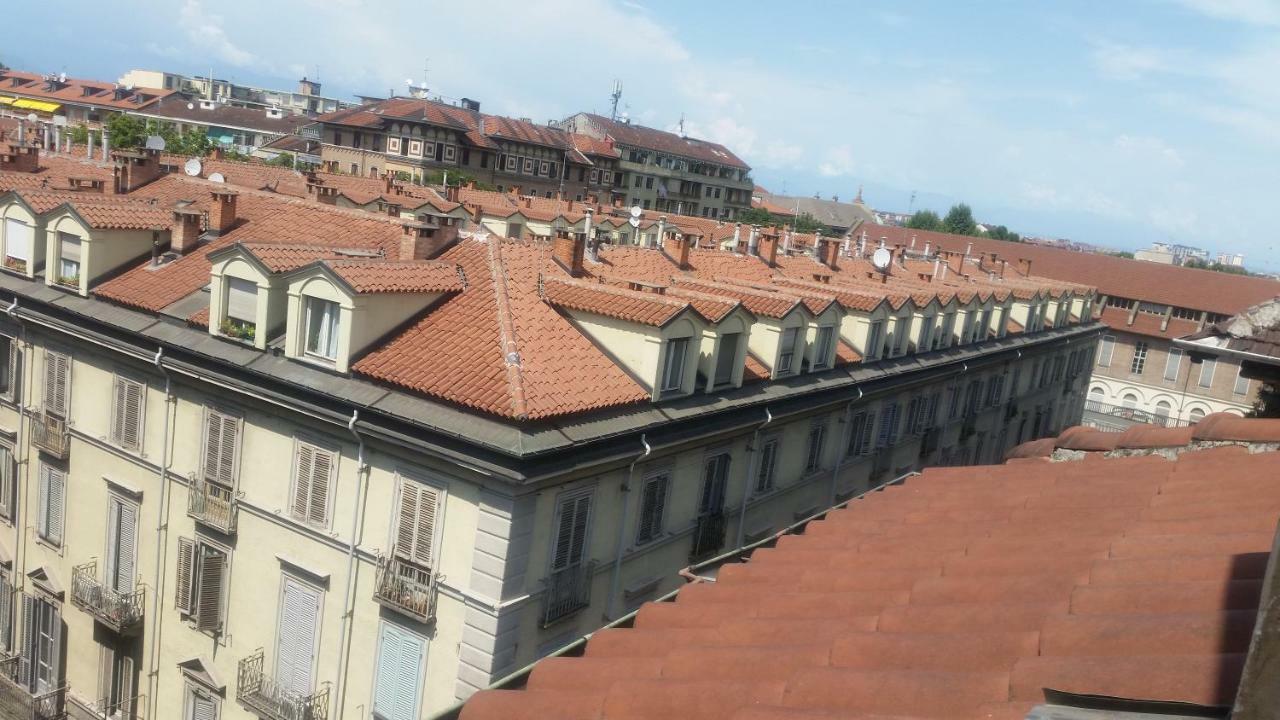 Un Soffice Nido Nel Cuore Di Torino Bagian luar foto
